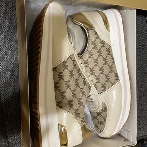 Michael Kors Monique Trainer